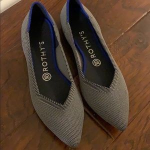 Grey pointy Rothy’s- never worn outside